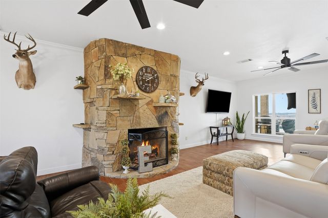 2701 County Road 1110, Rio Vista, TX 76093