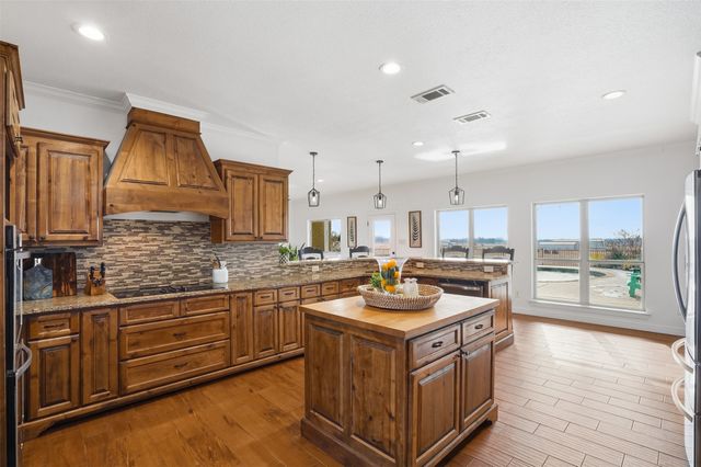 2701 County Road 1110, Rio Vista, TX 76093