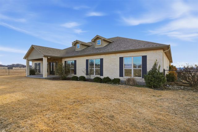 2701 County Road 1110, Rio Vista, TX 76093