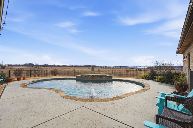 2701 County Road 1110, Rio Vista, TX 76093