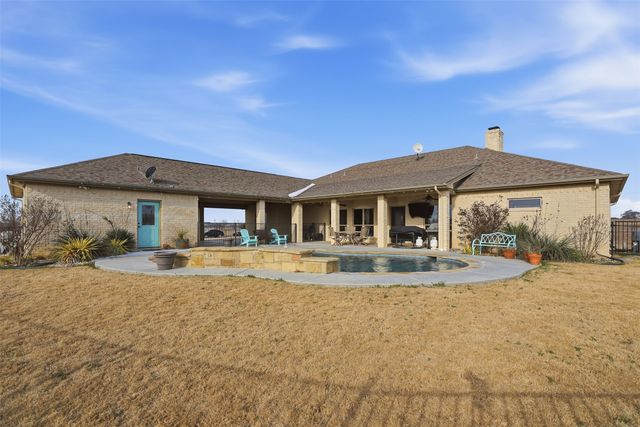 2701 County Road 1110, Rio Vista, TX 76093