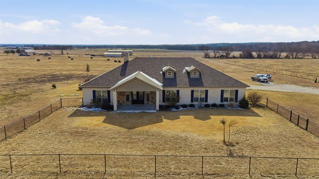 2701 County Road 1110, Rio Vista, TX 76093