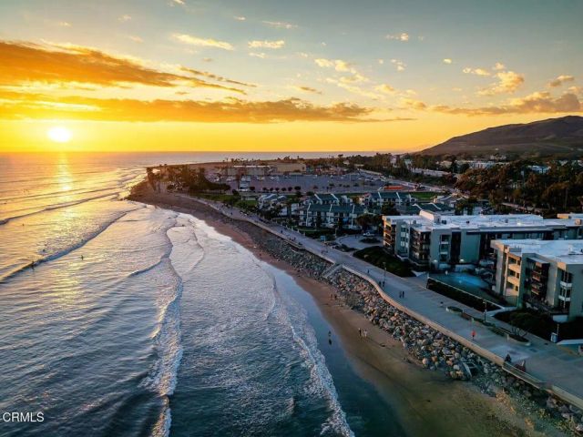 350 Paseo De Playa 202, Ventura, CA 93001