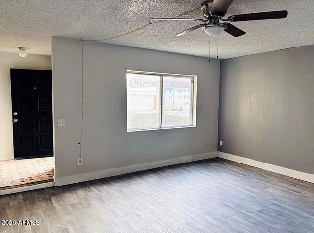 4766 W Palmaire Avenue, Glendale, AZ 85301
