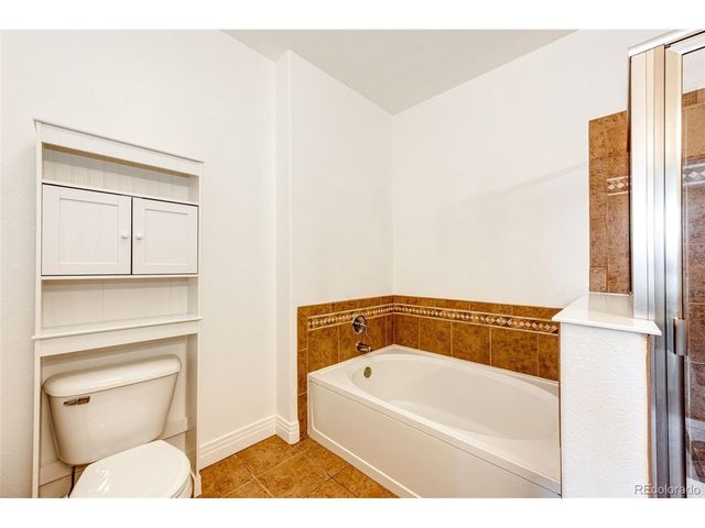 9059 E Panorama Cir B405, Englewood, CO 80112