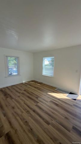 1720 Park Street, Flint, MI 48503