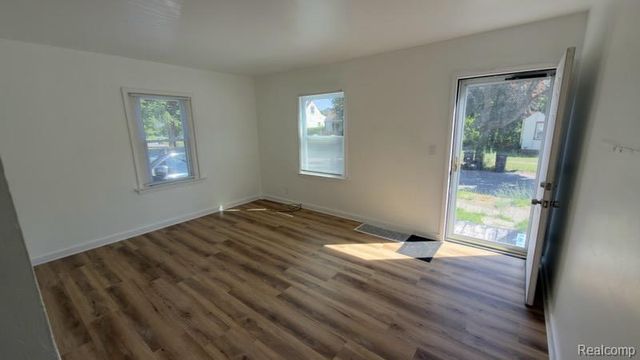 1720 Park Street, Flint, MI 48503