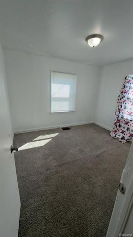 1720 Park Street, Flint, MI 48503