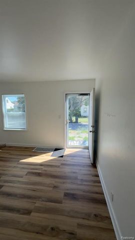 1720 Park Street, Flint, MI 48503