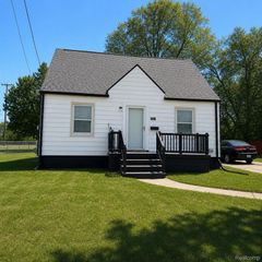 1720 Park Street, Flint, MI 48503