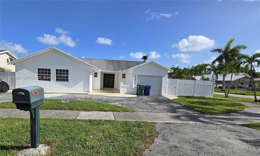 13470 SW 24th Street, Miami, FL 33175