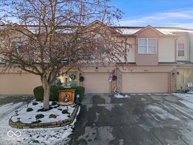 8006 Windham Lake Way 35, Indianapolis, IN 46214