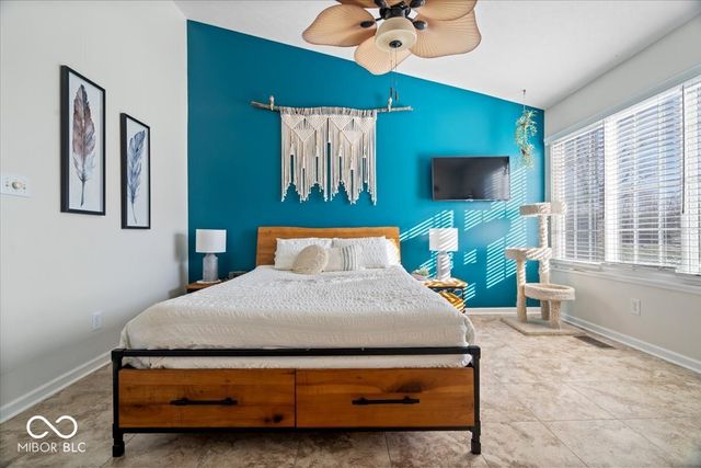 8006 Windham Lake Way 35, Indianapolis, IN 46214