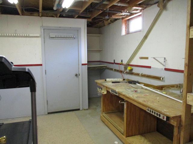 10520 E Garrison Rd Road, Durand, MI 48429