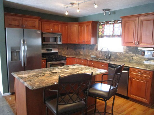 10520 E Garrison Rd Road, Durand, MI 48429