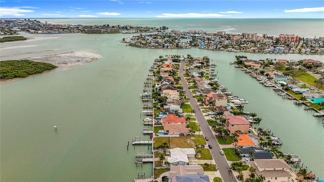 533 JOHNS PASS AVENUE, Madeira Beach, FL 33708