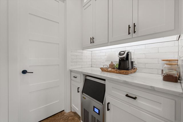 11077 S US HIGHWAY 287 1, Kerens, TX 75144