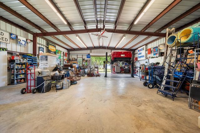 11077 S US HIGHWAY 287 1, Kerens, TX 75144
