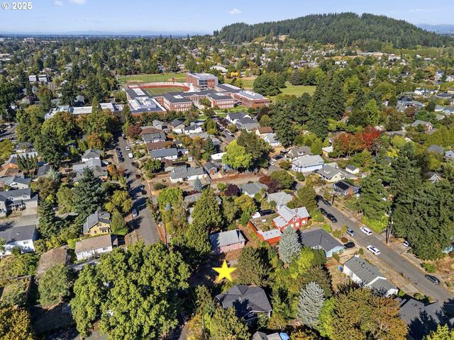 3120 Se 53RD Ave 6, Portland, OR 97206