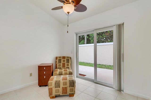 234 Moccasin Trail W, Jupiter, FL 33458