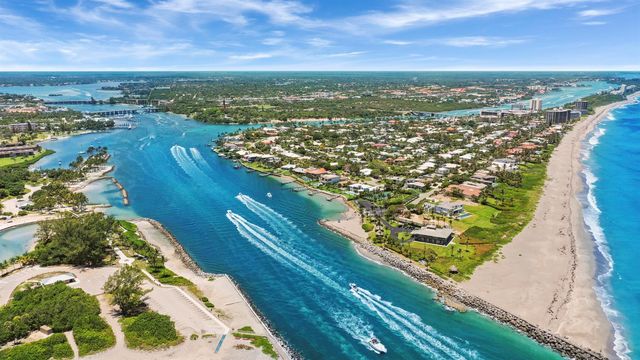 234 Moccasin Trail W, Jupiter, FL 33458