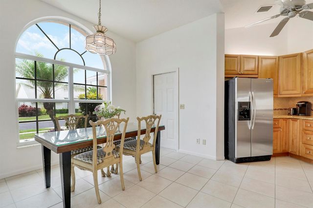 234 Moccasin Trail W, Jupiter, FL 33458