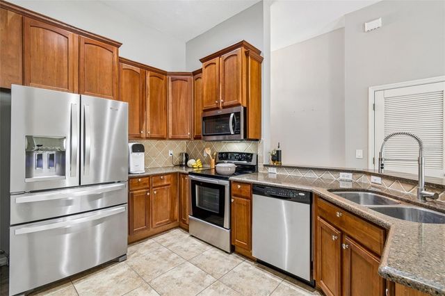 6734 BREEZY PALM DRIVE, Riverview, FL 33578