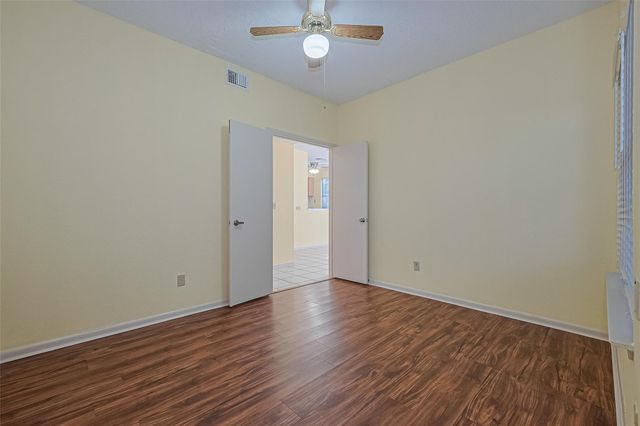 5127 Smokey River Drive, Katy, TX 77449