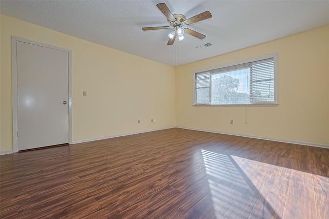 5127 Smokey River Drive, Katy, TX 77449