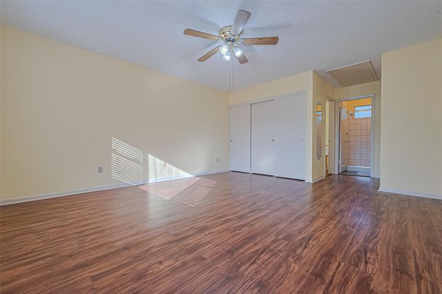 5127 Smokey River Drive, Katy, TX 77449
