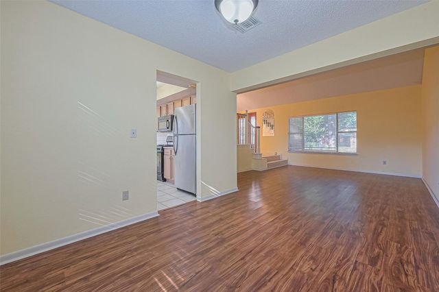 5127 Smokey River Drive, Katy, TX 77449