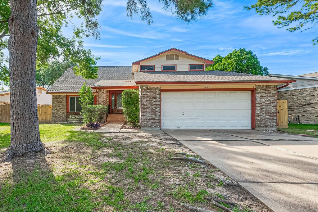 5127 Smokey River Drive, Katy, TX 77449