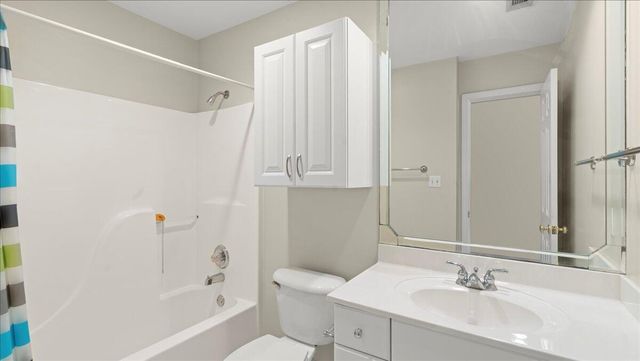 202 Jefferson Pl, Hattiesburg, MS 39402