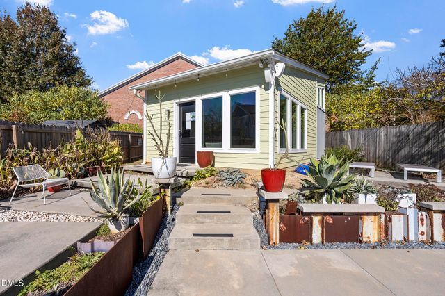 545 E Lenoir Street, Raleigh, NC 27601