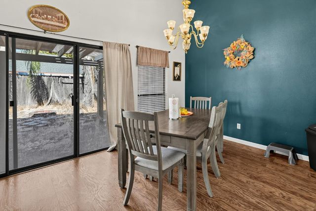 7905 Lichen Dr, Citrus Heights, CA 95621