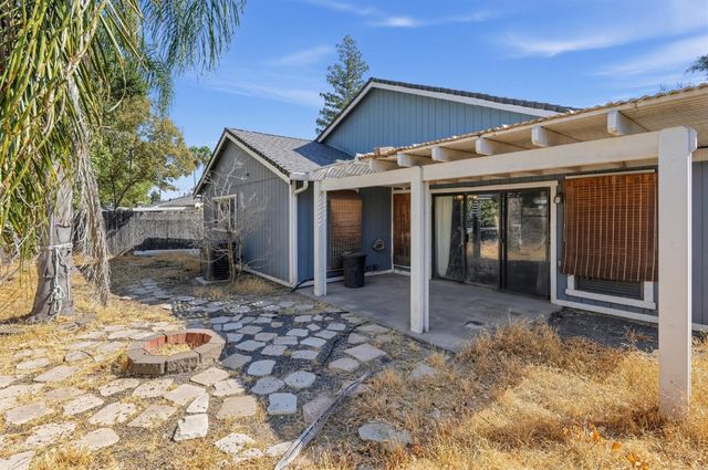 7905 Lichen Dr, Citrus Heights, CA 95621