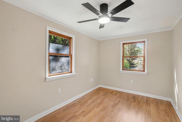 922 N OLD RD, Strasburg, PA 17579