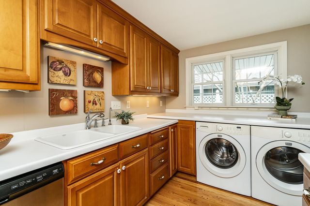 621 10th Street SW, Rochester, MN 55902