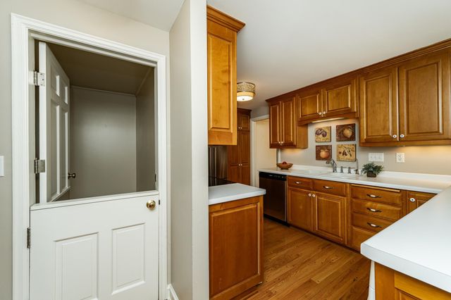 621 10th Street SW, Rochester, MN 55902