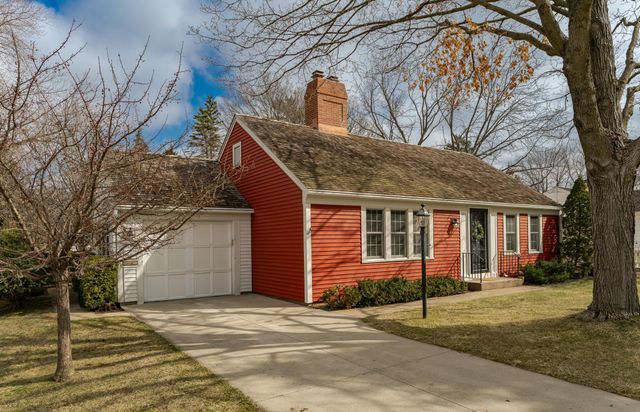 621 10th Street SW, Rochester, MN 55902