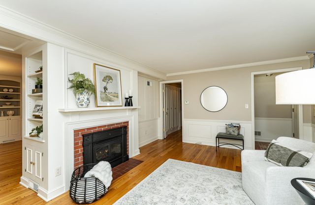 621 10th Street SW, Rochester, MN 55902