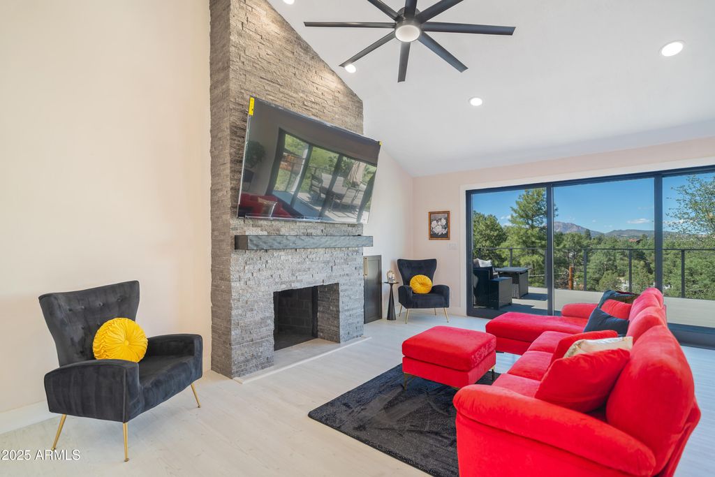 532 N HASSAYAMPA Drive, Prescott, AZ 86303