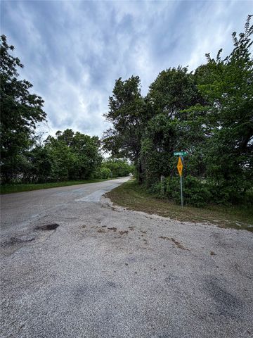 101 Campbell Lane, Springtown, TX 76082
