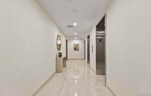 33-71 Prince Street 15J, Flushing, NY 11354