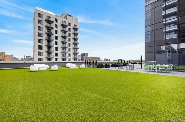 33-71 Prince Street 15J, Flushing, NY 11354