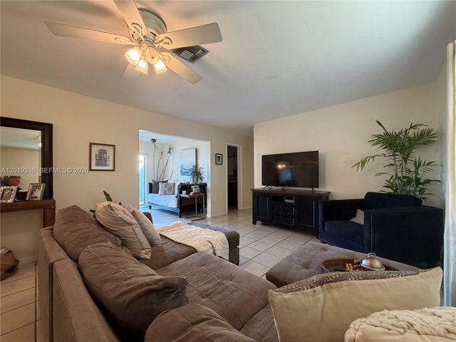 3245 Village Green Dr, Miami, FL 33175