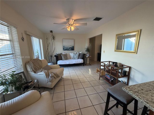 3245 Village Green Dr, Miami, FL 33175