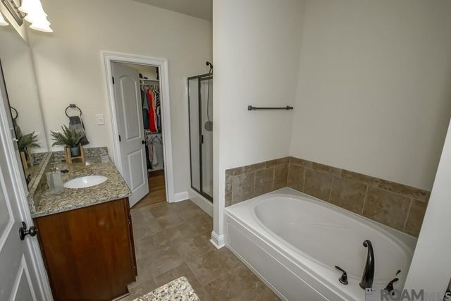 39237 Majestic Wood Ave, Gonzales, LA 70737