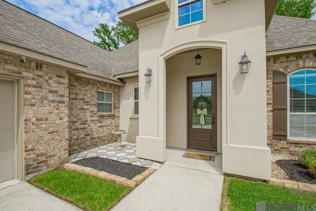 39237 Majestic Wood Ave, Gonzales, LA 70737