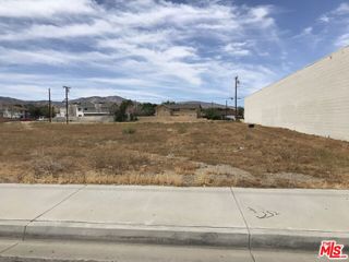 38701 6TH E Avenue Q3, Palmdale, CA 93550